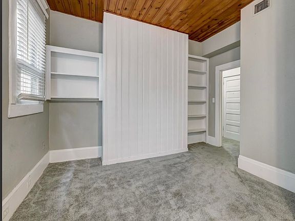 5th image of 2743 Vernon Ter APT 1