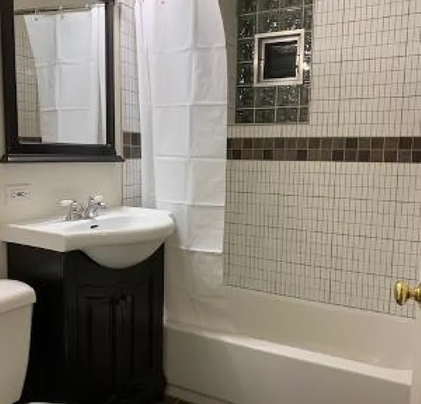 2609 W Superior St #1W — Photo 11