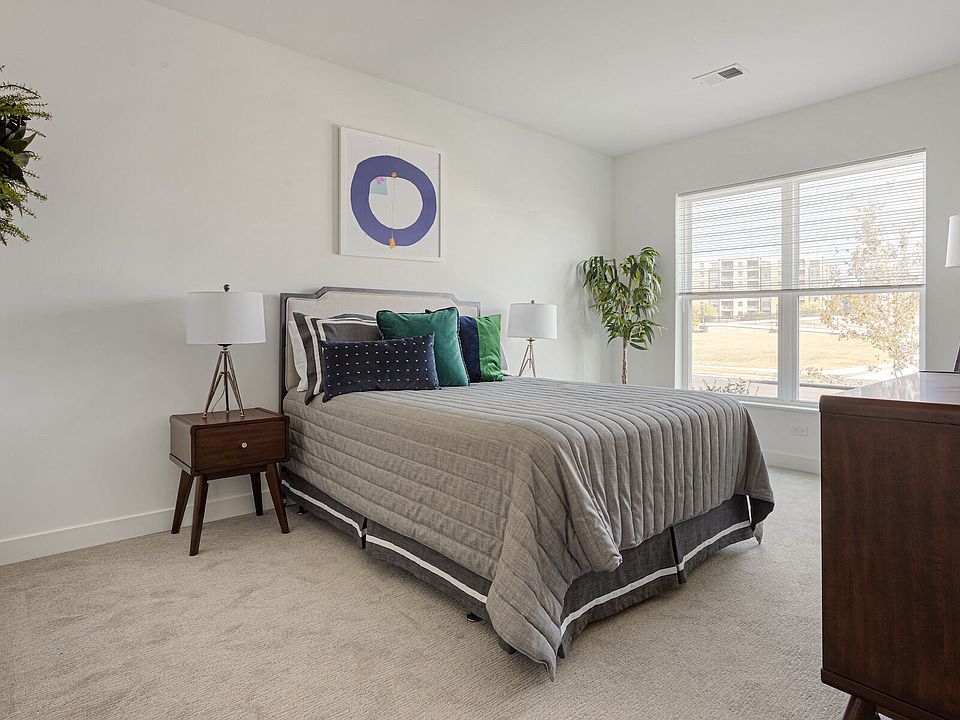 Station 250 apartments community photo