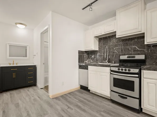 210 W 38th St, Austin, TX