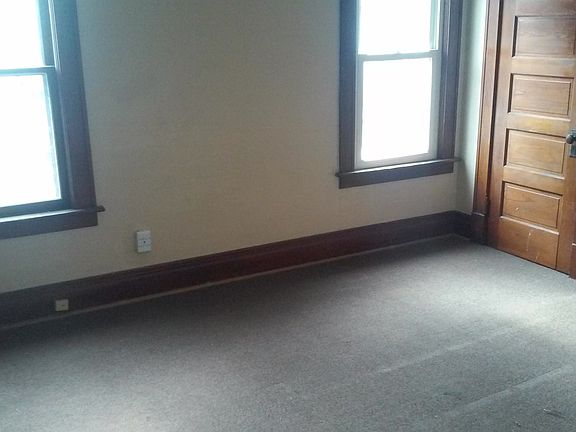 4th image of 1824 Weston Ave #Single