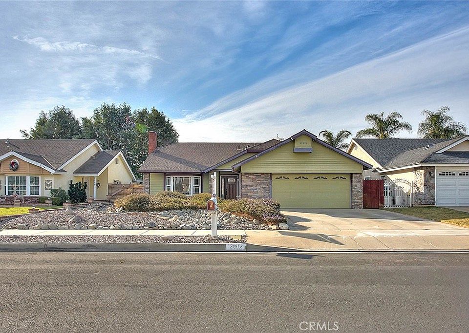 1st image of 2902 S Marigold Ave