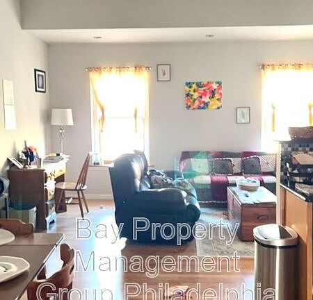5th image of 1618 South St #3