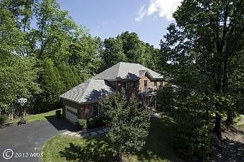 1st image of 6866 Melrose Dr