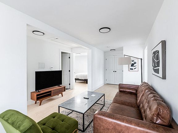 4th image of 3812 13th St N APT 2