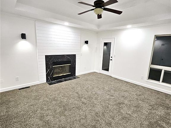 5th image of 636 NE Michael Dr