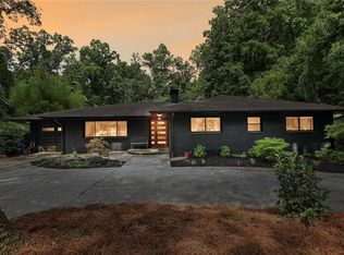 1142 Vistavia Cir, Decatur, GA 30033