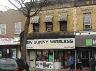 21227 Jamaica Ave, Queens Village, NY 11428