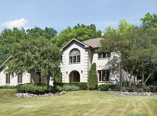 1 Oakmont Ct, Lemont, IL 60439