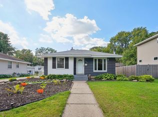 2704 Alabama Ave S, Saint Louis Park, MN 55416