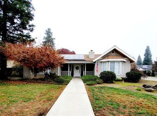 248 Redwood Drive Cir, Reedley, CA 93654