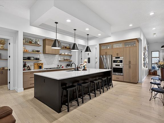 5th image of 4718 E Goldstone Dr