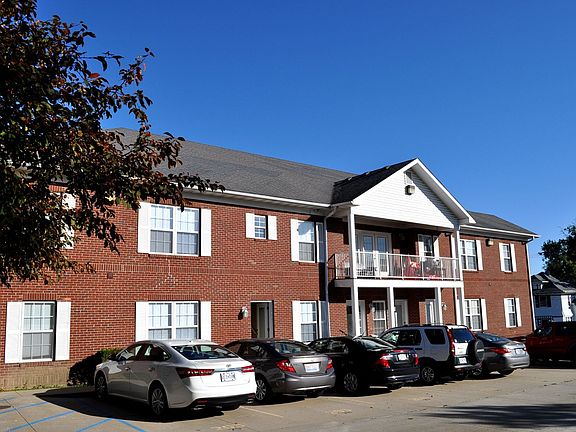 5th image of 1403 Wilson Ave APT 101