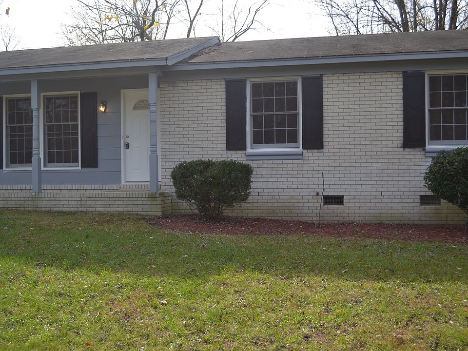 1st image of 2400 Glenridge Ct