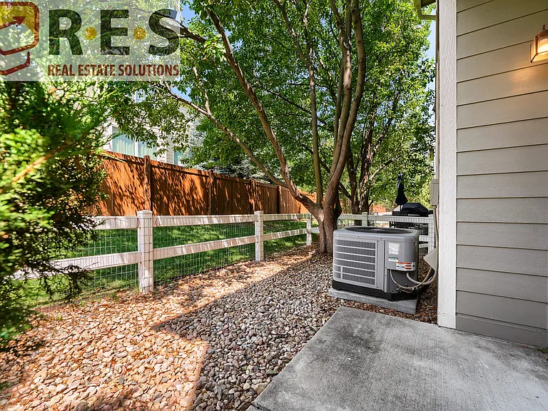 4419 S Jebel Ln — Photo 18