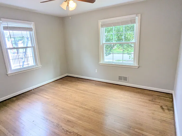 Bedroom #1