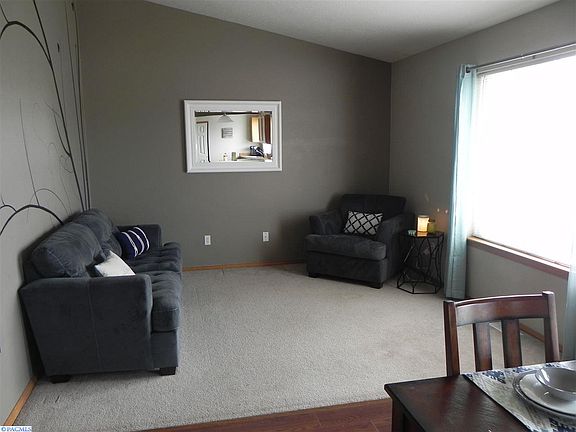4th image of 5612 Hudson Dr