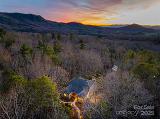 400 Sugar Hollow Rd, Fairview, NC 28730