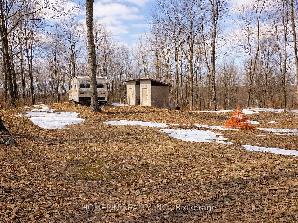 1st image of 673 Buckshot Lake Rd
