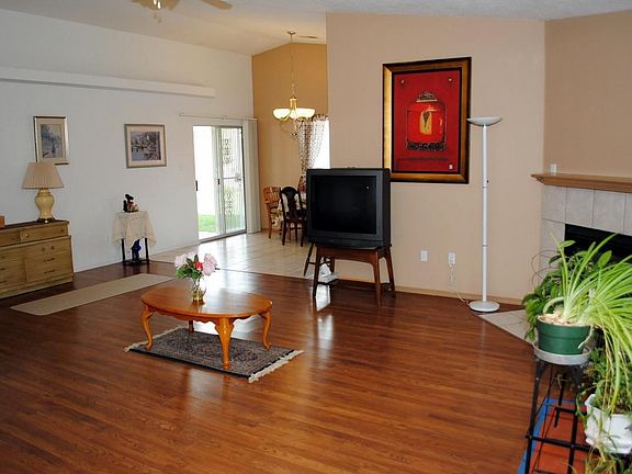 2nd image of 10427 Don Giovanni Pl NW