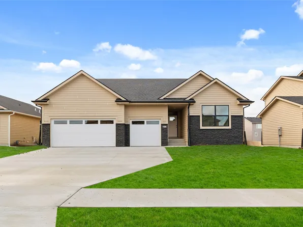 413 NE 59th St, Ankeny, IA 50021