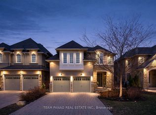 9 Sorbonne Dr, Brampton, ON L6P1W5