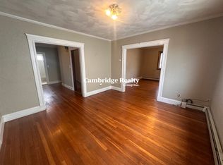 11 Boston St, Somerville, MA 02143