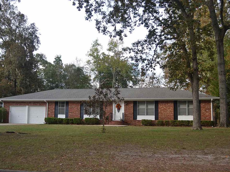 1st image of 3032 Tipperary Dr