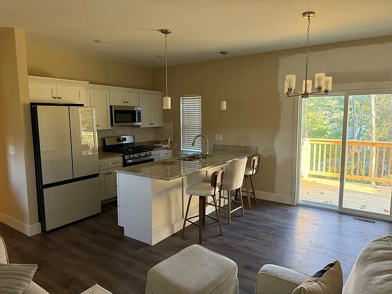 6566 Esquire Dr — Photo 13