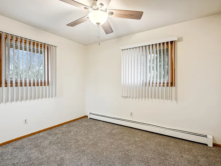 Unity View Apartments - 476 75th Ave NE — Photo 12