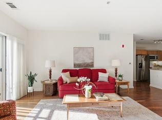 3 Repton Cir UNIT 3204, Watertown, MA 02472