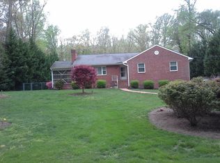 1516 Bloomfield Rd, North Chesterfield, VA 23225