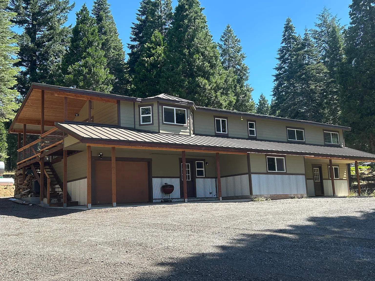 W Highway 89, Mount Shasta — Photo 2