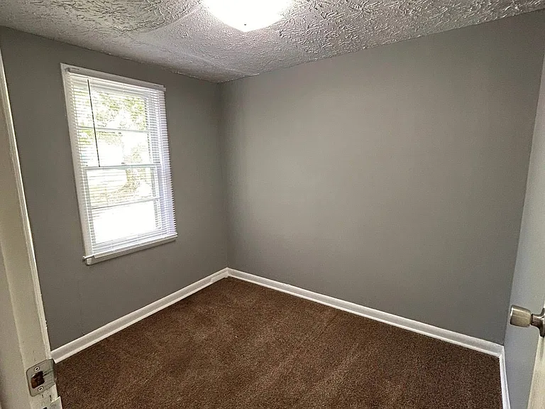 62 Rose Rd — Photo 11