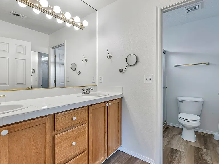 14977 SE Bradford Rd — Photo 4