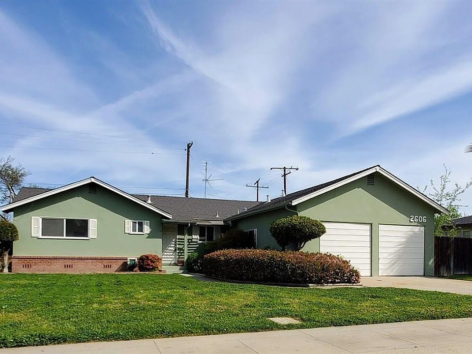 1st image of 2606 W Tulare Ave