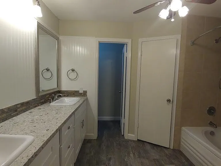 9 N Deerfoot Cir — Photo 39