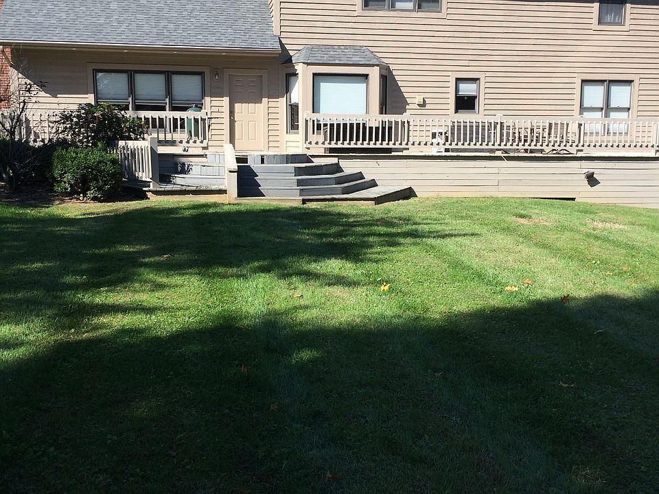 1st image of 403 Redondo Dr