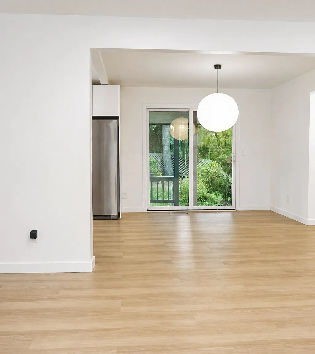 3 bed, 2.5 bath, 1880 sqft, $3,995 — Photo 2