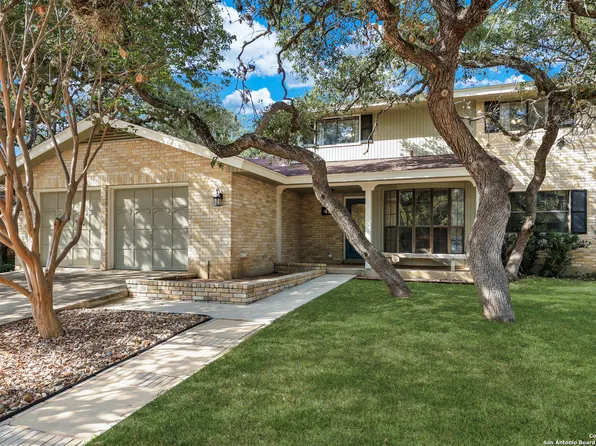4511 Black Walnut Woods, San Antonio, TX 78249