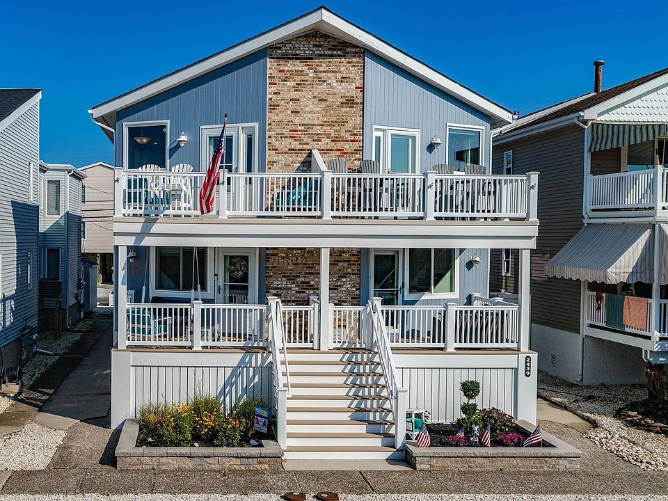 1st image of 2437 Northridge Rd #1