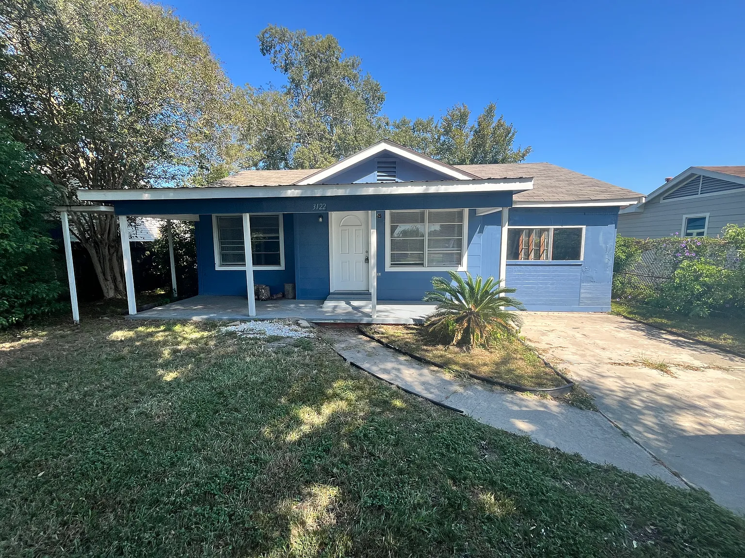 3 bed, 1400 sqft, $800 — Photo 2