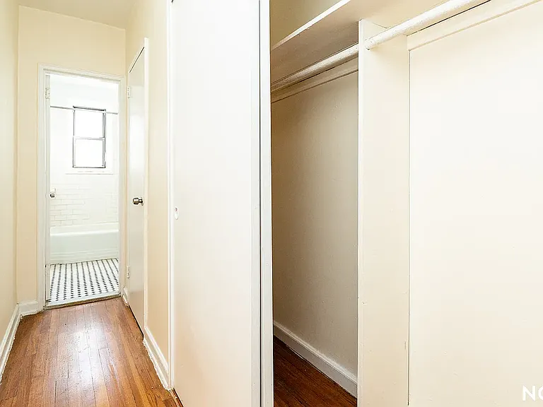 34-15 Parsons Blvd #34G — Photo 6