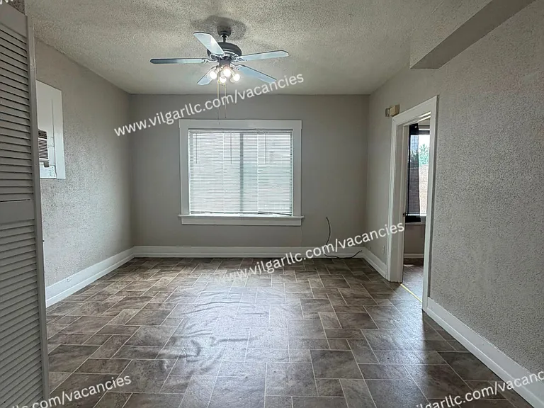 1202 W 151st St — Photo 7