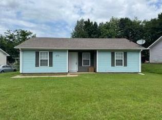 415 Eddy St, Oak Grove, KY 42262