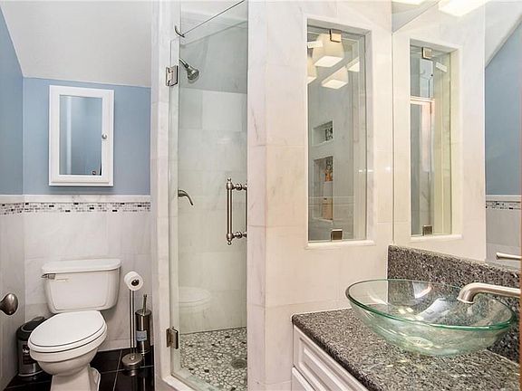 2nd image of 9571 Timberline Dr
