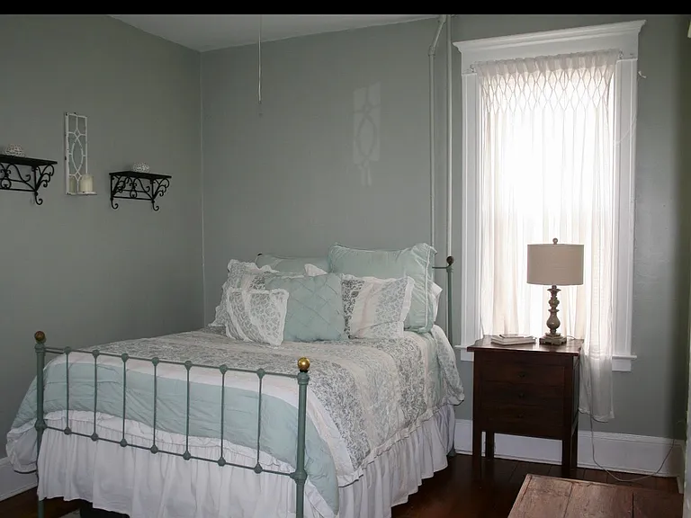 191 Alden Ave #1 — Photo 5