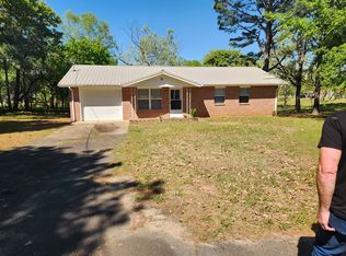 2011 E Rainbow Bnd, Eufaula, OK 74432