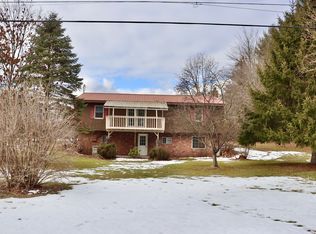 93 Conners Rd, Peru, NY 12972