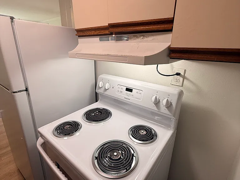7 Cutts St #102 — Photo 5